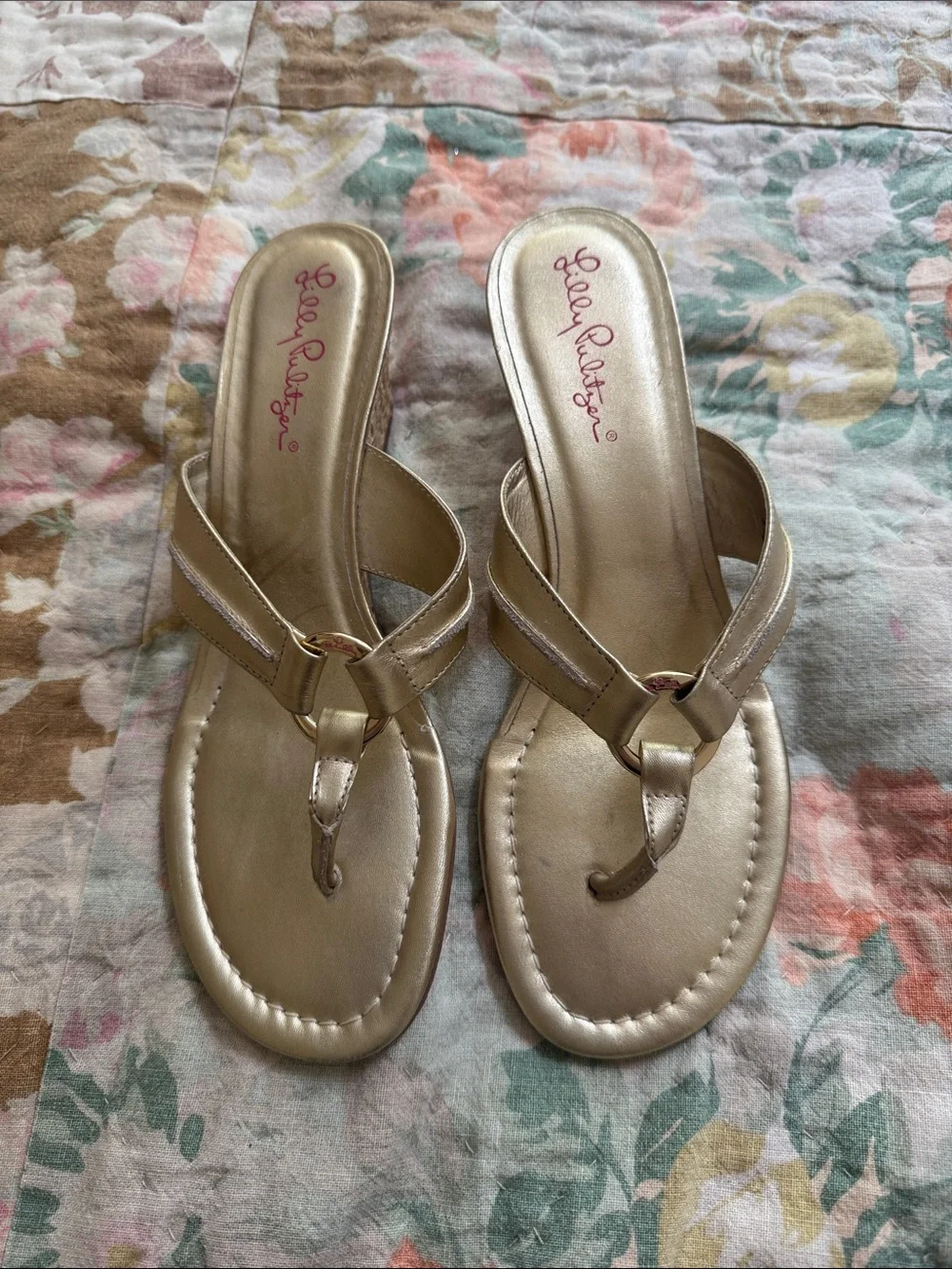 Lilly Pulitzer Metallic Gold Thong Sandals - Picture 2 of 8